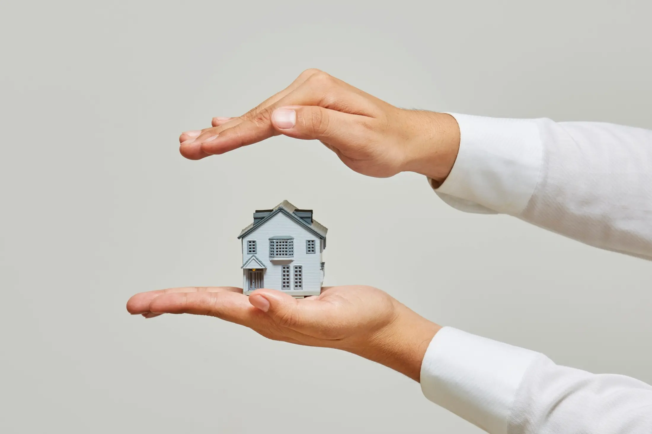 Assicurazione sulla casa in Romania, per te o per i tuoi cari, con BT Pay